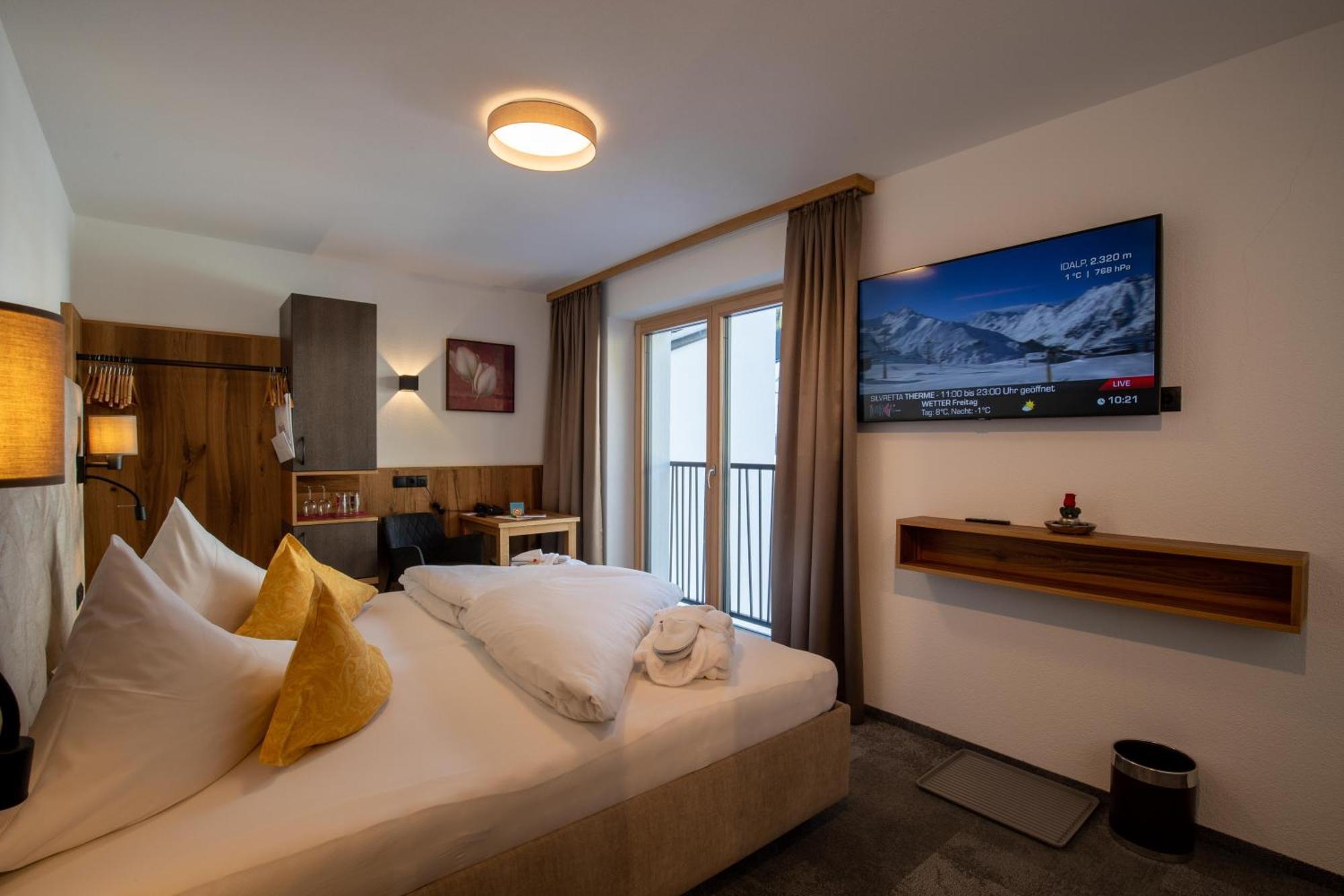 Alpenresidenz Trisanna Bed & Breakfast Ischgl Exterior photo